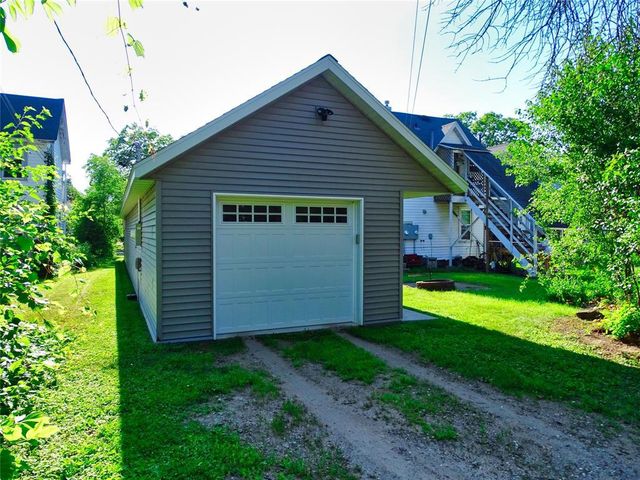 515 Putnam Street, Eau Claire, WI 54703