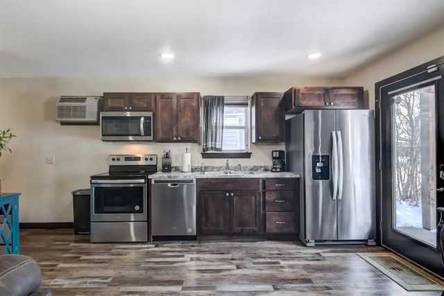 515 Putnam Street, Eau Claire, WI 54703