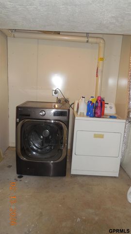 6518 Hamilton Street, Omaha, NE 68132