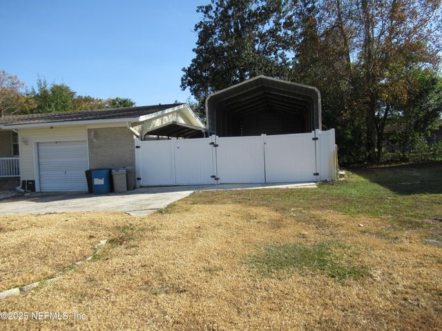 5056 N GREENWAY Drive, Jacksonville, FL 32244