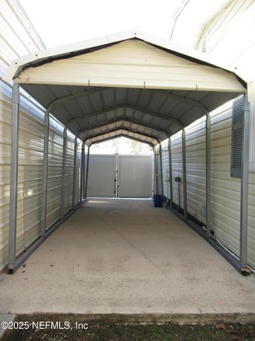 5056 N GREENWAY Drive, Jacksonville, FL 32244