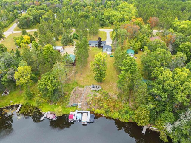 W12235 EAGLE ROAD, Crivitz, WI 54114