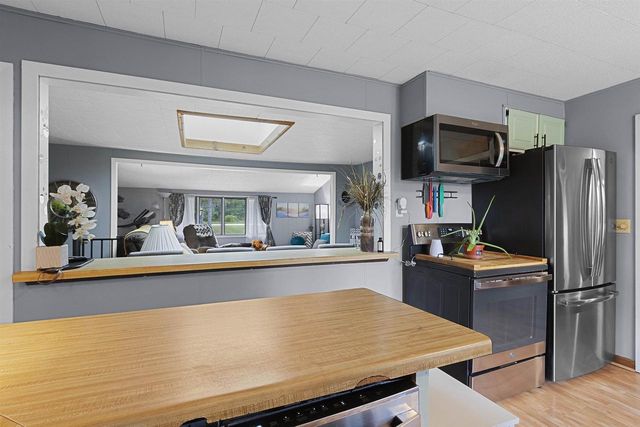 W12235 EAGLE ROAD, Crivitz, WI 54114