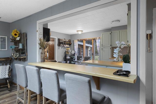 W12235 EAGLE ROAD, Crivitz, WI 54114