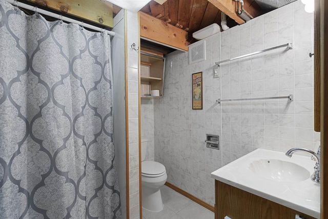 W12235 EAGLE ROAD, Crivitz, WI 54114