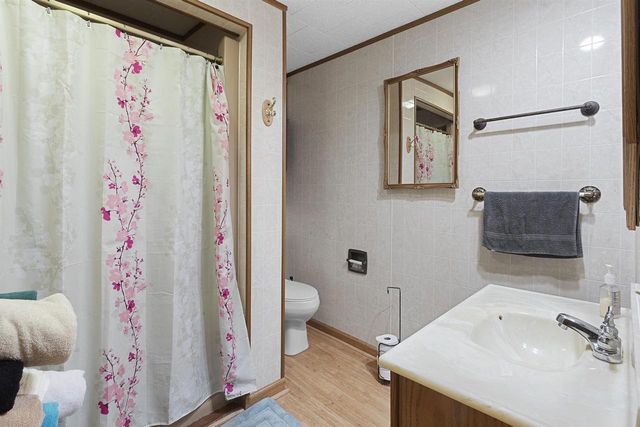 W12235 EAGLE ROAD, Crivitz, WI 54114