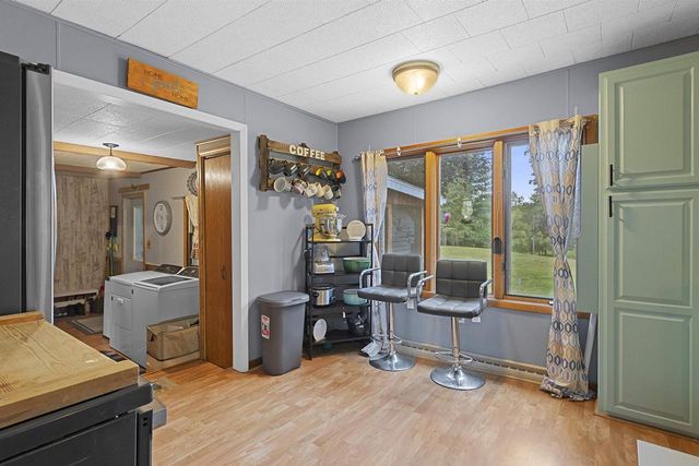 W12235 EAGLE ROAD, Crivitz, WI 54114