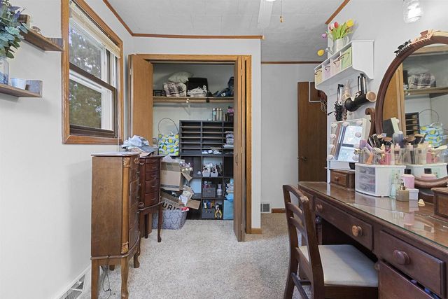 W12235 EAGLE ROAD, Crivitz, WI 54114