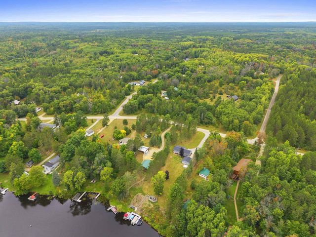 W12235 EAGLE ROAD, Crivitz, WI 54114