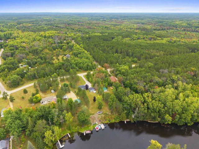 W12235 EAGLE ROAD, Crivitz, WI 54114