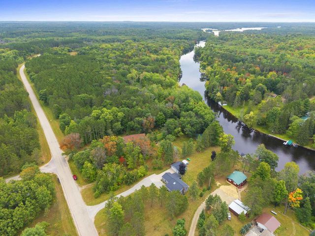 W12235 EAGLE ROAD, Crivitz, WI 54114