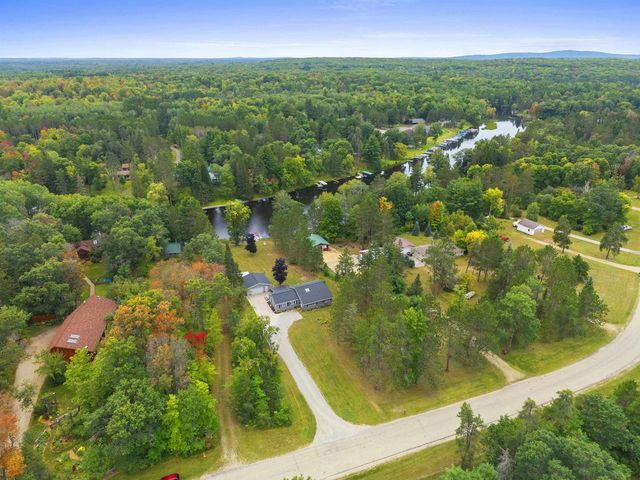 W12235 EAGLE ROAD, Crivitz, WI 54114