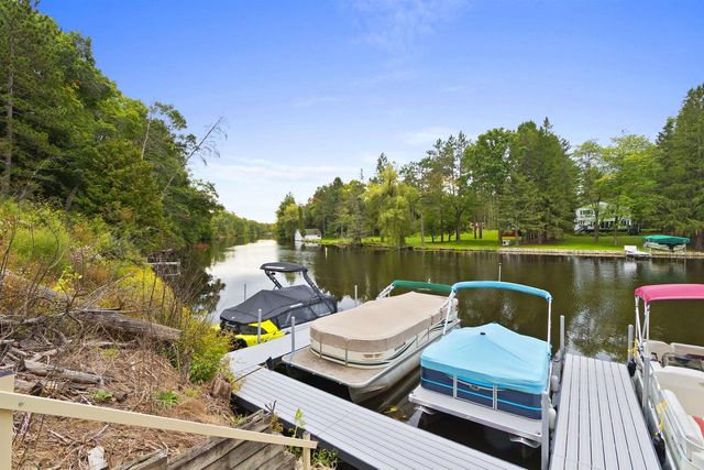 W12235 EAGLE ROAD, Crivitz, WI 54114