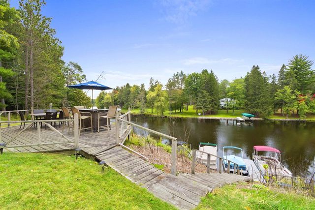 W12235 EAGLE ROAD, Crivitz, WI 54114