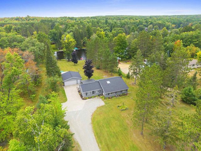 W12235 EAGLE ROAD, Crivitz, WI 54114