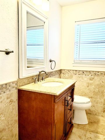 7953 Ridgeview Drive, Houston, TX 77055