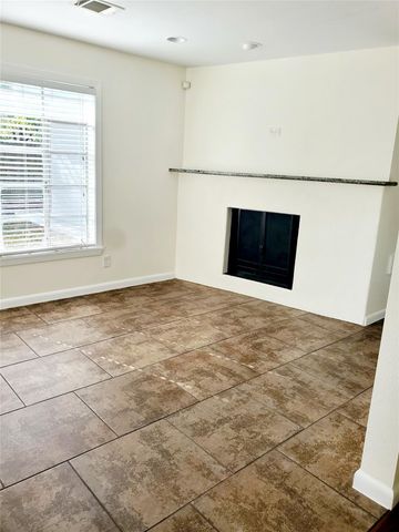 7953 Ridgeview Drive, Houston, TX 77055