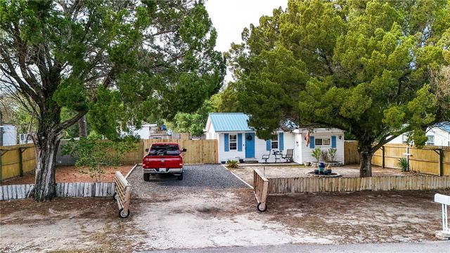 5127 YEARLING AVENUE, Weeki Wachee, FL 34607