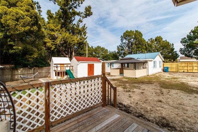 5127 YEARLING AVENUE, Weeki Wachee, FL 34607