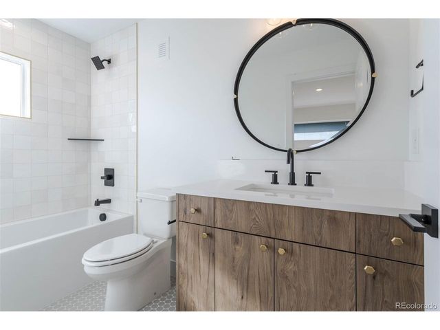 2660 S Acoma St, Denver, CO 80223