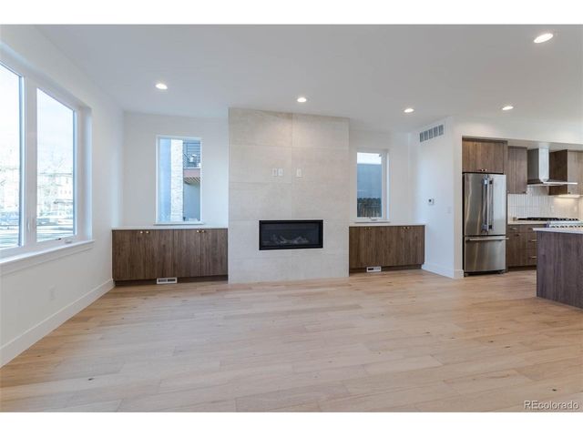 2660 S Acoma St, Denver, CO 80223