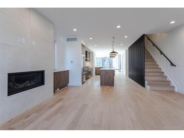 2660 S Acoma St, Denver, CO 80223