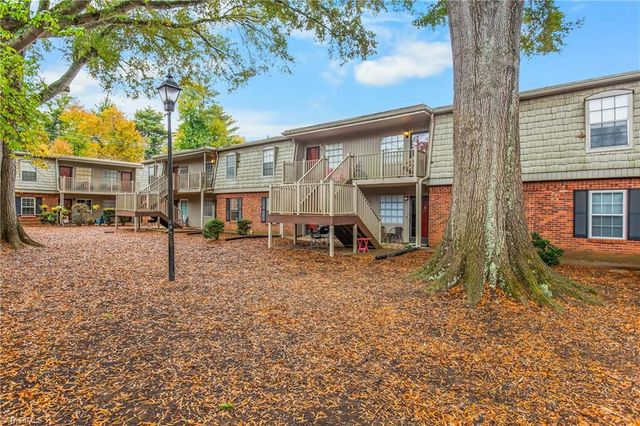 3824 Country Club Road D, Winston-salem, NC 27104