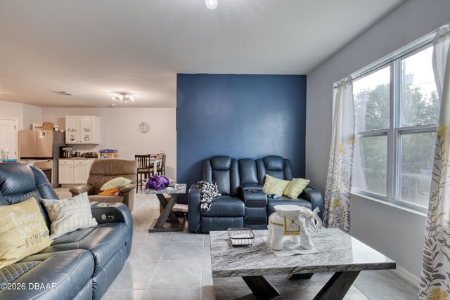 725 N Firwood Drive, Deltona, FL 32725