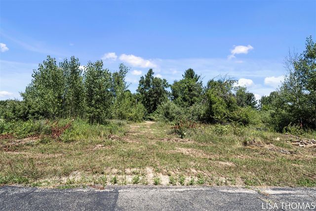 190 Toby Road, Sparta, MI 49345