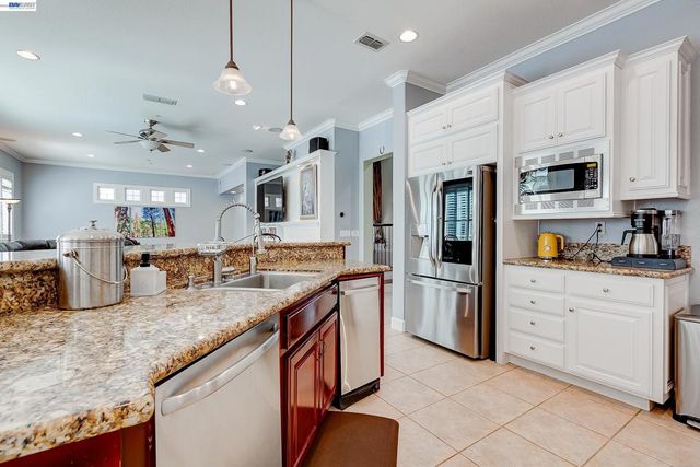 4951 GRAYHAWK CT, Dublin, CA 94568