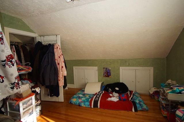 20 Brightwood Ave, Worcester, MA 01604