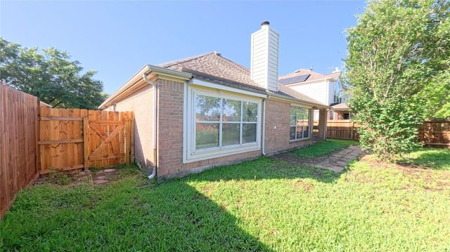 3218 Pine Run Drive, Spring, TX 77388