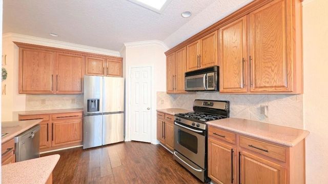 3218 Pine Run Drive, Spring, TX 77388