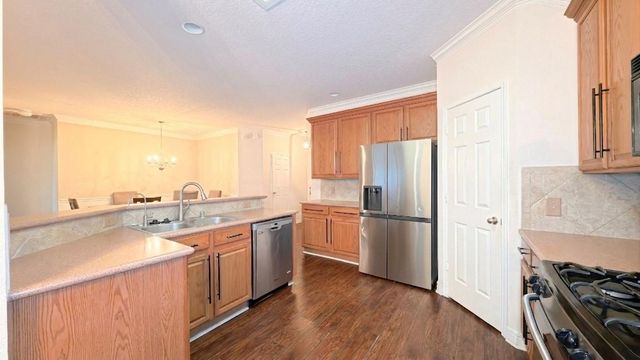 3218 Pine Run Drive, Spring, TX 77388