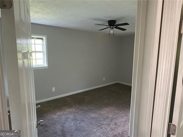 130 Knob Drive, Carrollton, GA 30116