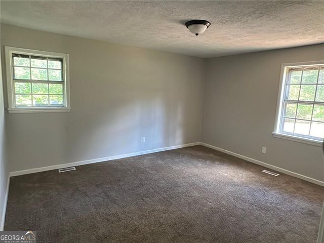 130 Knob Drive, Carrollton, GA 30116