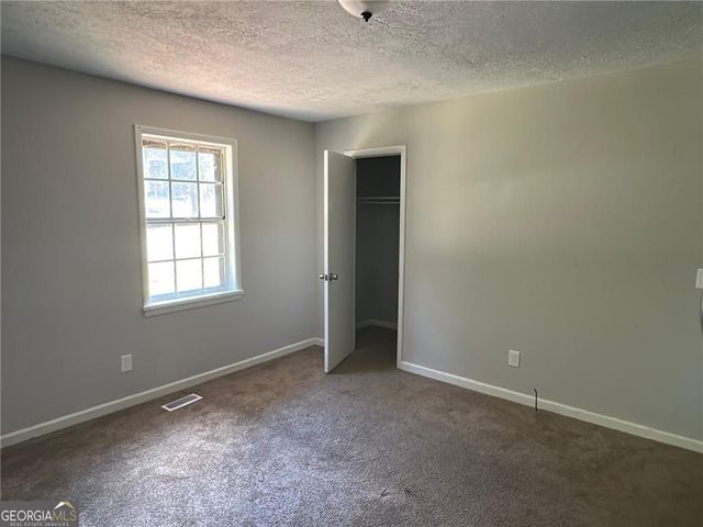 130 Knob Drive, Carrollton, GA 30116