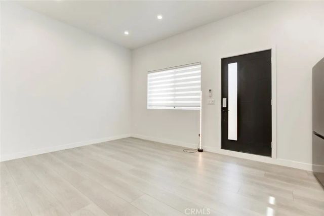 9823 Odessa, North Hills, CA 91343