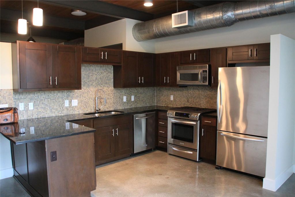 2205 N Lamar BLVD 115, Austin, TX 78705