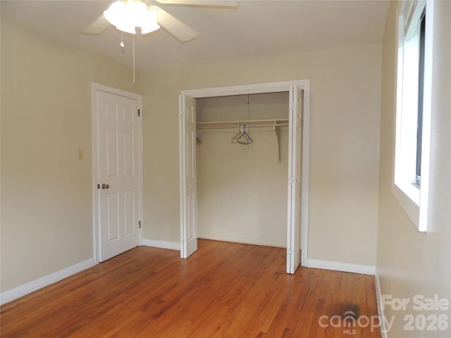 409 East K Street E, Newton, NC 28658