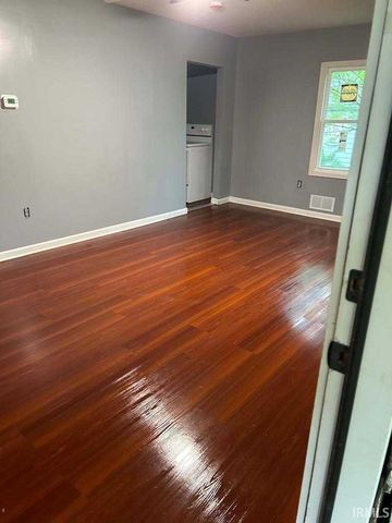 713 S Lancaster Road, Muncie, IN 47302