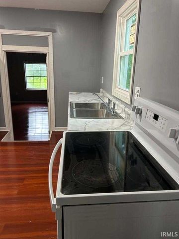 713 S Lancaster Road, Muncie, IN 47302