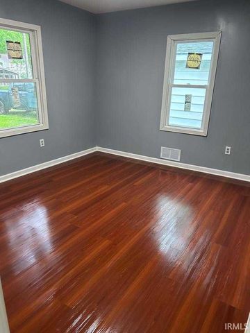 713 S Lancaster Road, Muncie, IN 47302