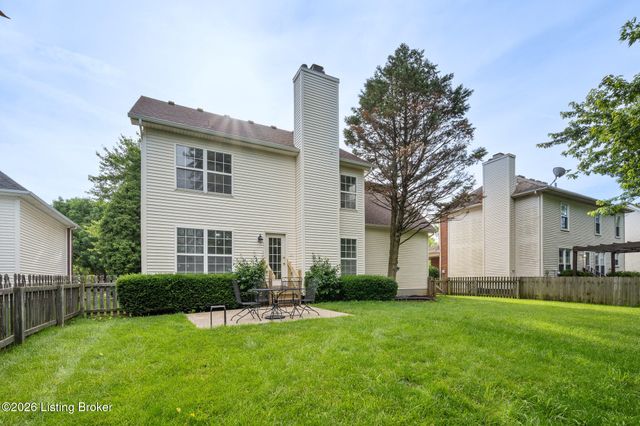 4306 Stone Glen Rd, Louisville, KY 40241