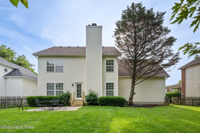 4306 Stone Glen Rd, Louisville, KY 40241