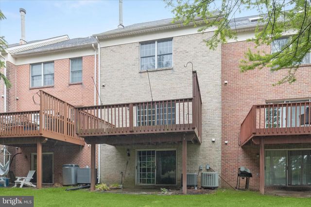 3 TENBY CT, Lutherville Timonium, MD 21093