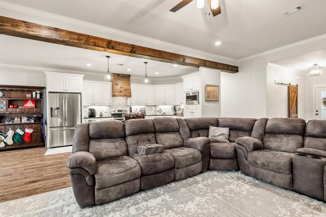 104 Hayden, Beebe, AR 72012