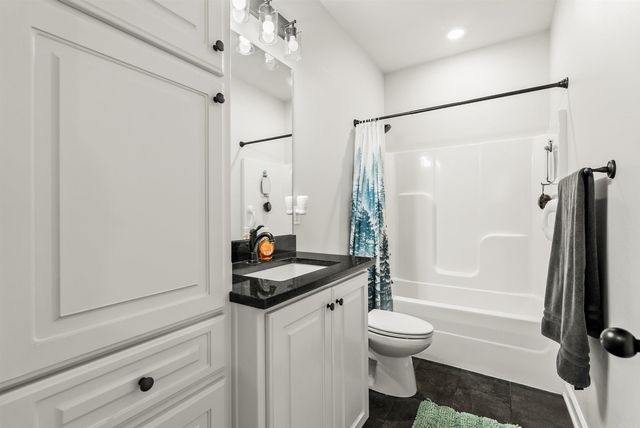 104 Hayden, Beebe, AR 72012