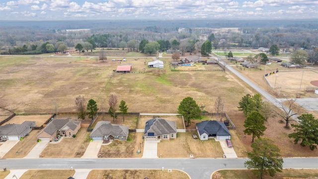 104 Hayden, Beebe, AR 72012