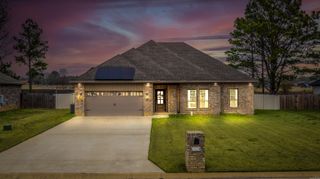 104 Hayden, Beebe, AR 72012